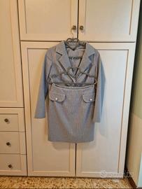 Completo donna elegante composto da giacca corta e