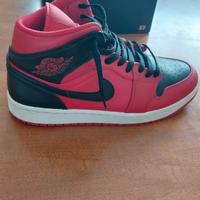 AIR JORDAN 1 MID