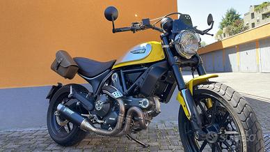 Ducati scrambler icon yellow