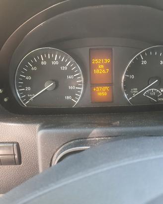 Mercedes sprinter 319 cdi 6 posti