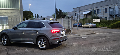 Audi q5 s line quattro