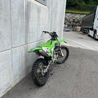 KXF 450 KAWASAKI 450 TARGATO (motore nuovo)