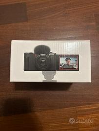 Sony ZV-1F, Fotocamera vlog 4K, Kit completo.
