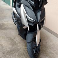 xmax300 