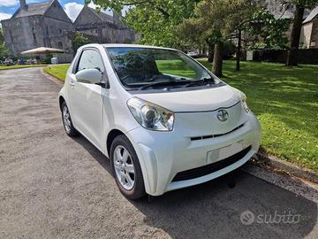 toyota Iq