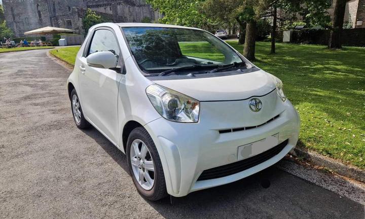 toyota Iq