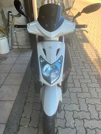 Scooter Kymko Agility 50