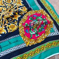 Maxi foulard Gianni Versace in seta nuovo