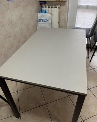 Tavolo da cucina