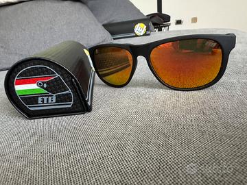 Occhiali da sole nuovi etiè