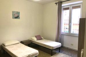 Posto letto in stanza doppia zona Piazza Bologna