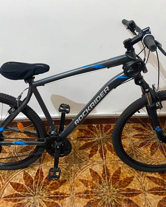 Mountain Bike Rockrider ST100 Sport Trail