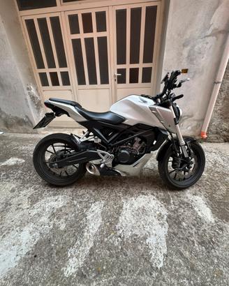 Honada Cb 125 r