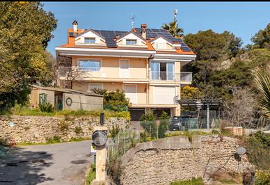 Appartamento 2 camere da letto parcheggio gratuito