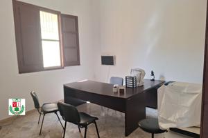 Ufficio 3 vani + wc doccia Viale Europa