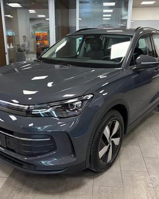 VOLKSWAGEN Tiguan 1.5 ibrido/benzina 150cv. Au