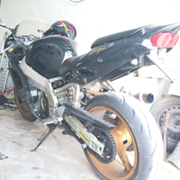 Kawasaki zx9r