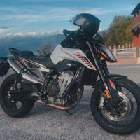 KTM 790 Duke 2023