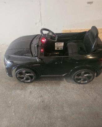 Audi giocattolo  elettrica 