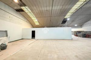 CAPANNONE A LA VALLETTA BRIANZA