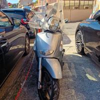 Aprilia Scarabeo 400
