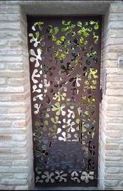 Cancelli, ringhiere, inferriate in ferro tessuto