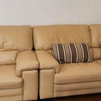 Divano e poltrona in pelle Chateau d'Ax