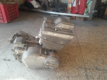 Motore completo suzuki gt380