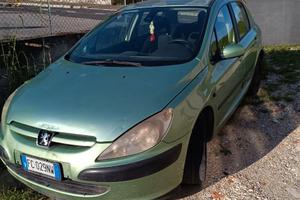 Peugeot 208 2008 pezzi di ricambio