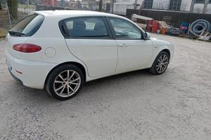 alfa romeo 147