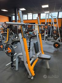SHOULDER PRESS (CON LBILANCERE NON INCLUSO)