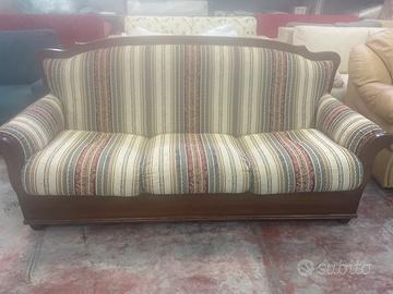 Divano 3 posti letto