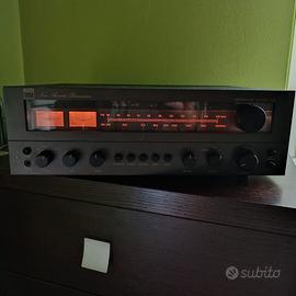 SINTOAMPLIFICATORE NAD 7030