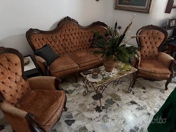 Divano + due poltrone