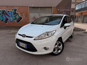 Ford Fiesta 1.4 TDCi 5p. IN