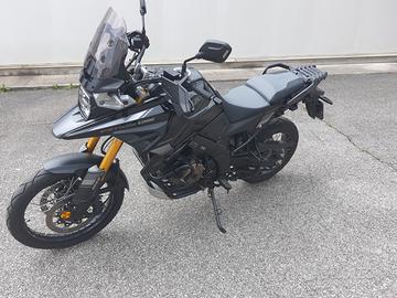 Suzuki V Strom 1050DE - 2023