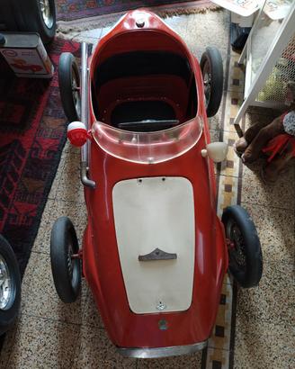 AUTO A PEDALI