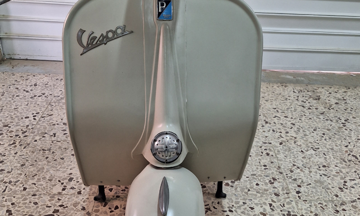 1955 Vespa 150 VL1T STRUZZO