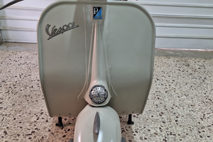 1955 Vespa 150 VL1T STRUZZO