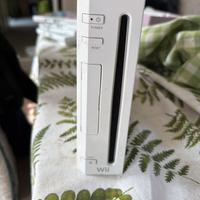 Nintendo Wii + Accessori + 5 Giochi