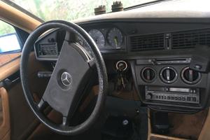 Mercedes W201    190 2.0 diesel