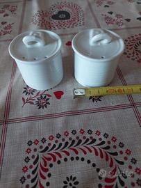 Set porta sale e pepe in porcellana bianca