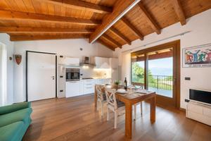 2 LOCALI A SAN ZENO DI MONTAGNA