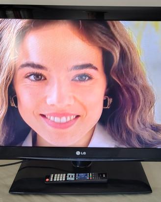 Tv LG 37 pollici Full HD LED - decoder DVB-T