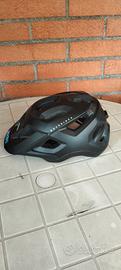 Casco per monopattino 