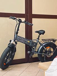bicicletta elettrica pieghevole 