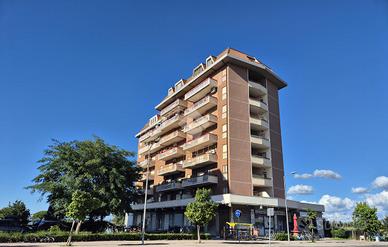 2 LOCALI A TARQUINIA