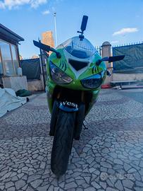 kawasaki ninja 636 anno 2005 