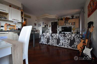 3 LOCALI A CASTIGLIONE DELLE STIVIERE