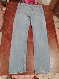 Levis 517